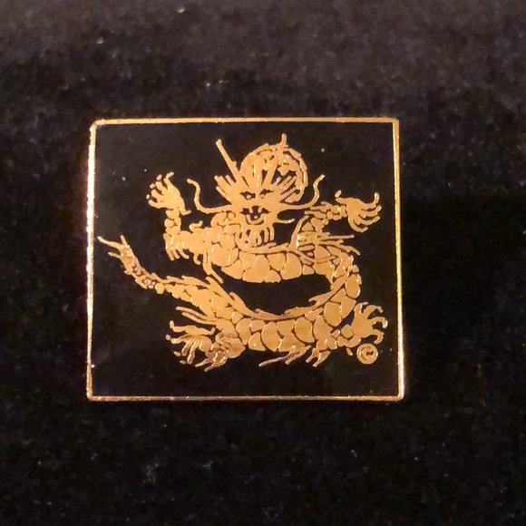 VTC PINNACLE DESIGNS TAC PIN - Picture 2 of 4